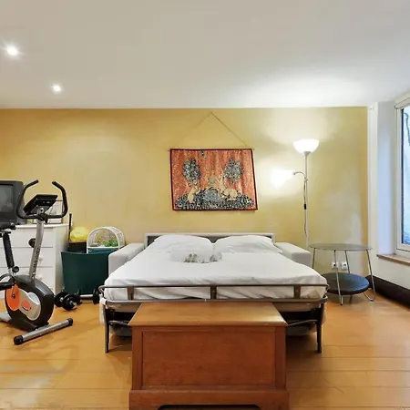 Superb Town House With Private Courtyard - Welkeys Apartment Paris